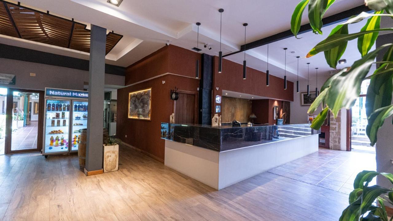 Los Espinillos Hotel Y Spa 비야카를로스파스 외부 사진