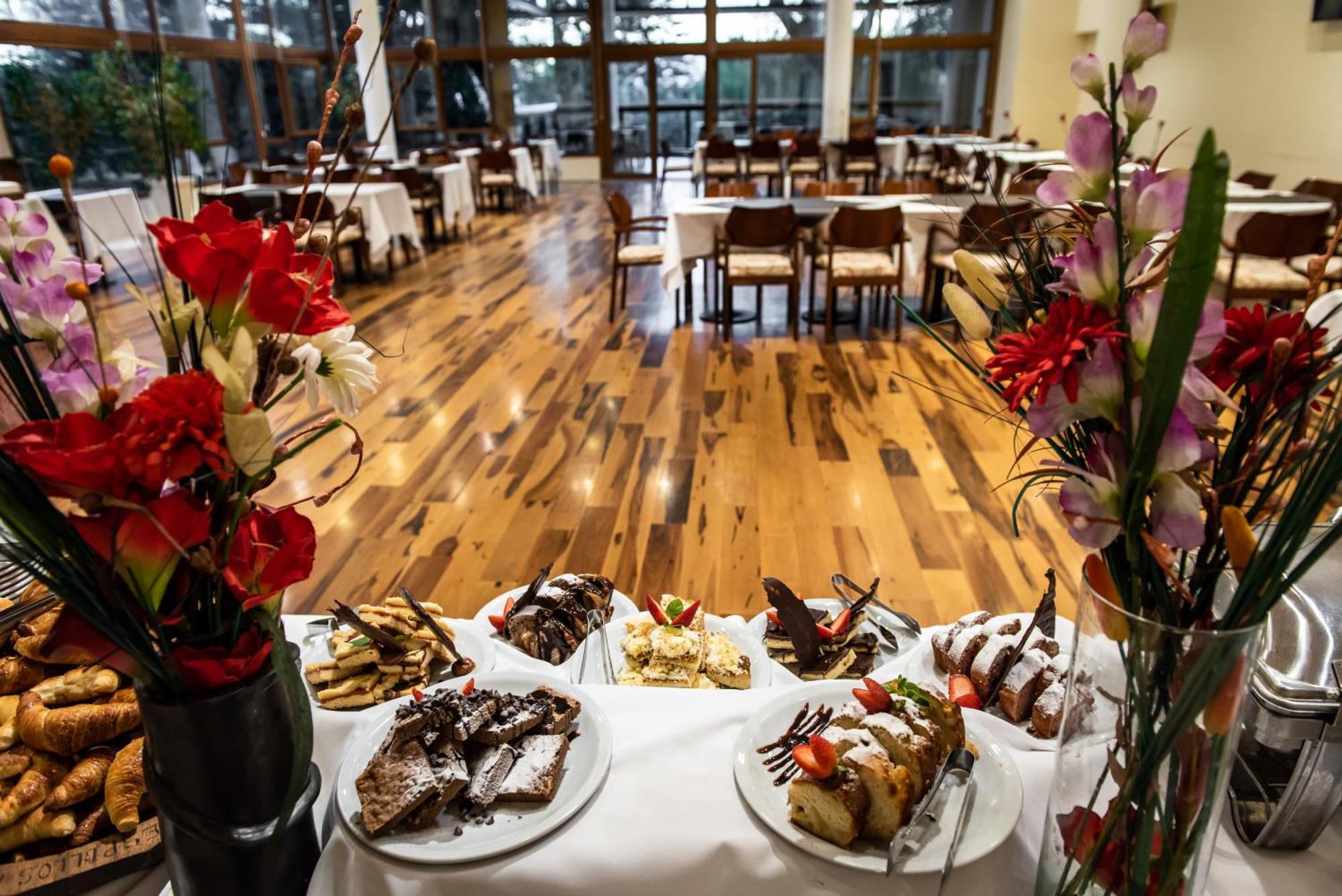 Los Espinillos Hotel Y Spa 비야카를로스파스 외부 사진